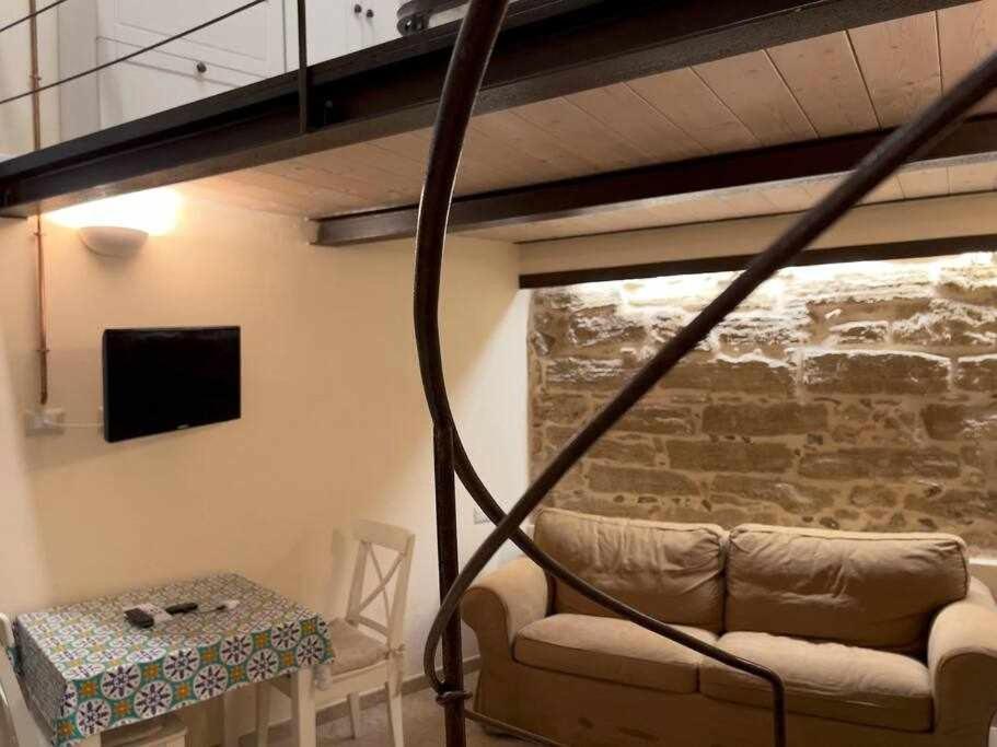 Suite Minerva 10 Steps From Piazza Civica Alghero Exterior foto