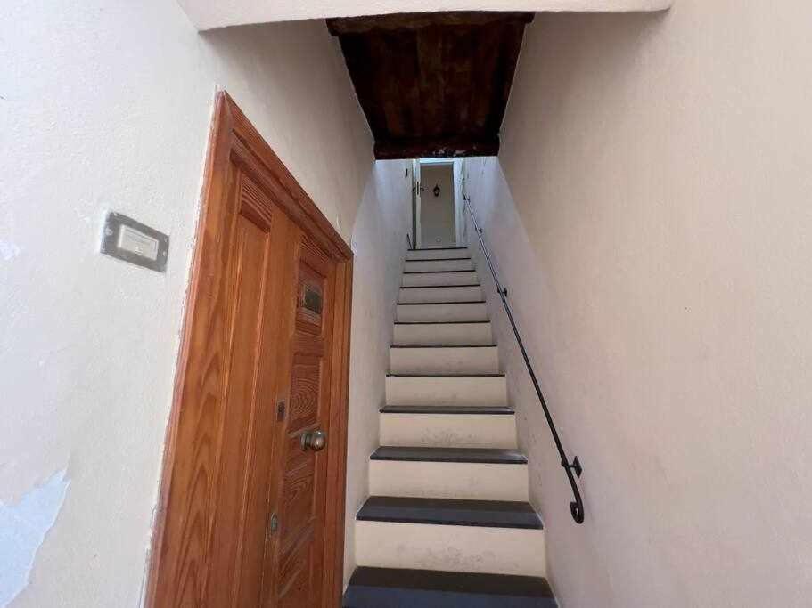 Suite Minerva 10 Steps From Piazza Civica Alghero Exterior foto
